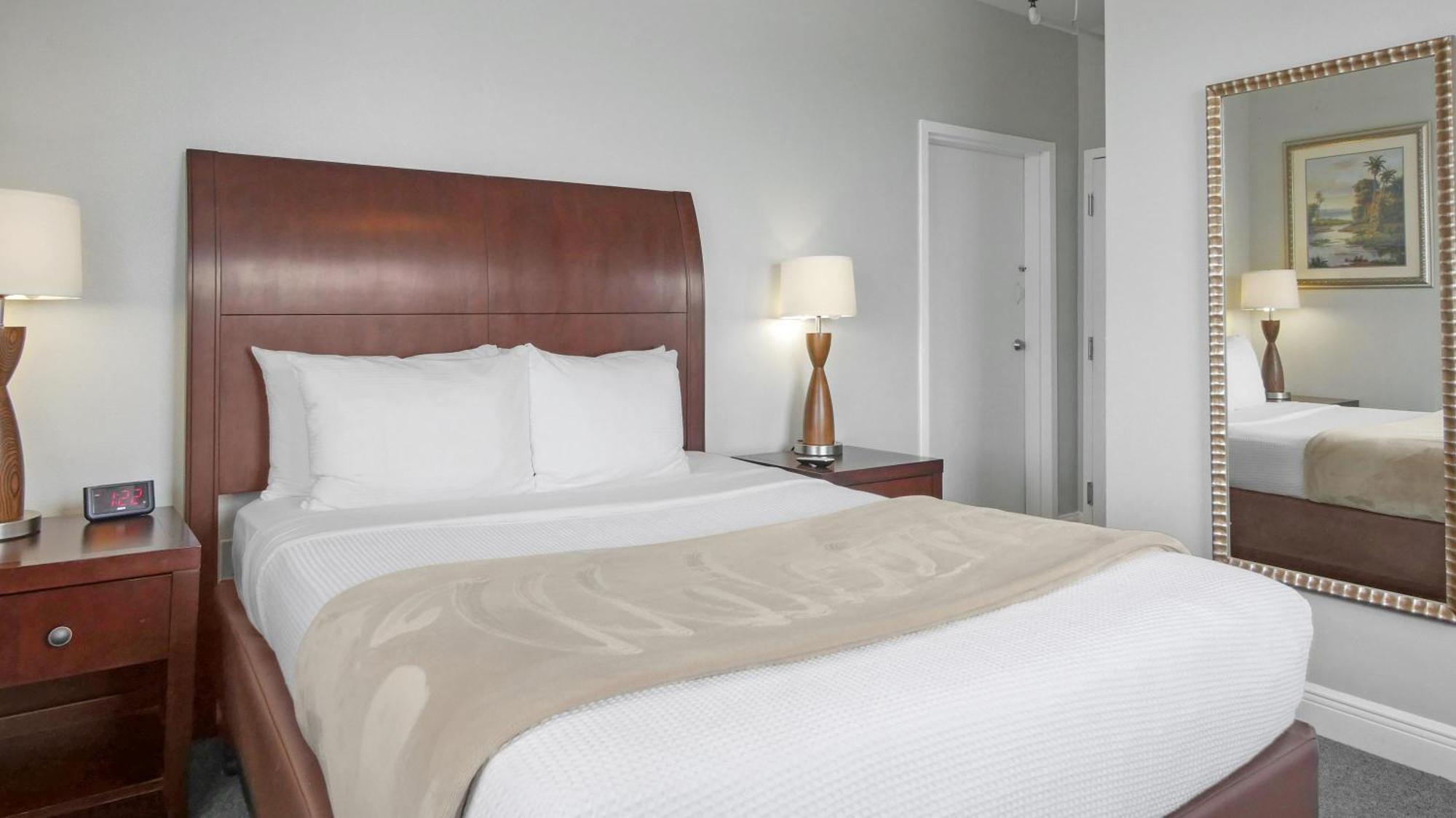 Crystal Bay Historic Hotel St. Petersburg Ngoại thất bức ảnh
